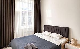Romantic Apartments-Near Opera House 5/8